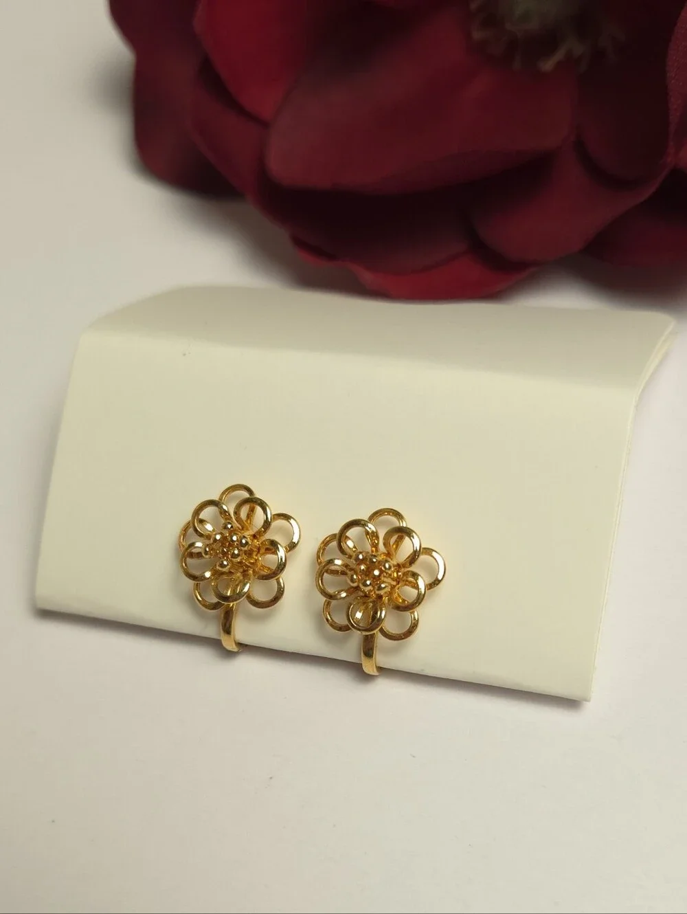 Vintage Gold Plated Open Petal Flower Earrings Clip on Dainty Earrings
